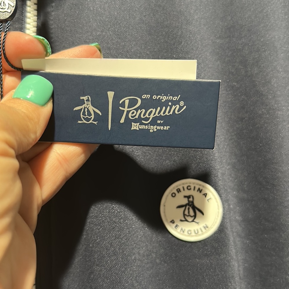 🐧 Penguin Jacket 🐧 - Picture 3 of 9